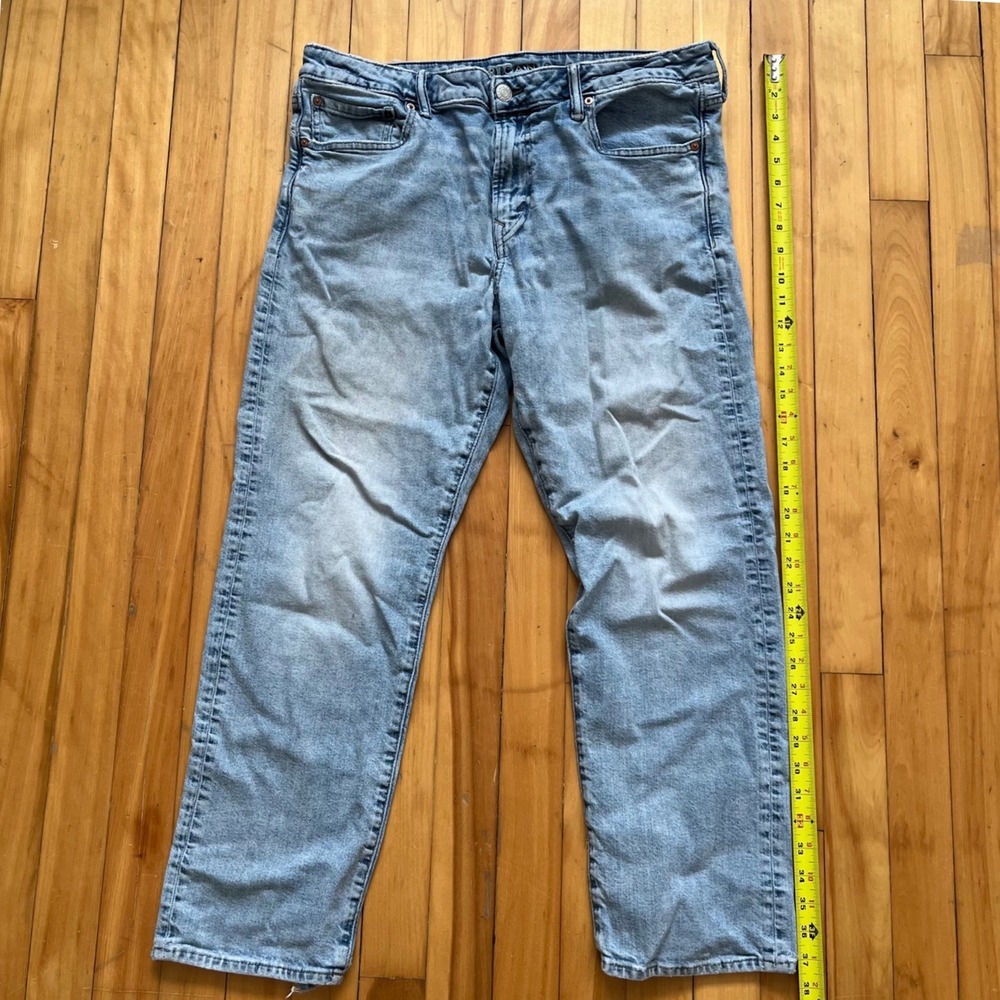 American Eagle Men Original Straight Flex Jeans Light Wash Blue 36x30 Distressed